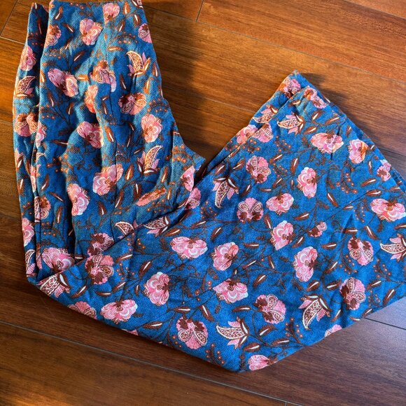 Anthropologie Drapey Flare Paints Floral Pattern Blue and Pink Size 4 - Picture 8 of 9